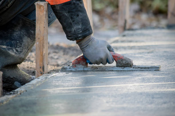 Best Affordable Concrete Contractor  in Winfield, MO